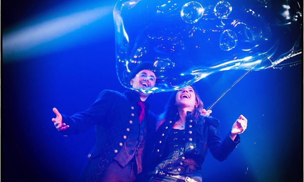 BUBBLES REVOLUTION al Teatro Vascello